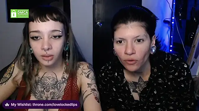 Snapshot of lovelockedlips chatting on June 20, 2026, 4:10 pm lovelockedlips online show from June 20, 2026, 4:10 pm