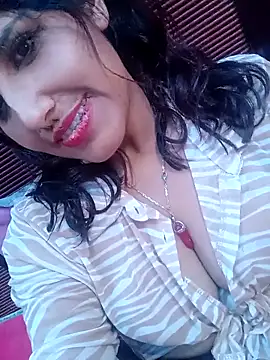 Snapshot of Viruaparra chatting on May 9, 2026, 1:11 am Viruaparra online show from May 9, 2026, 1:11 am
