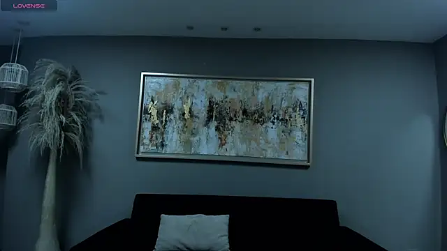 AmaliaCrus online show from December 19, 2025, 8:05 pm