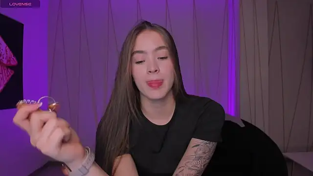 MaiaCollins online show from March 13, 2026, 6:25 pm