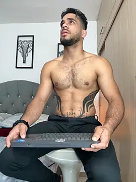 Maximiliano ford online show from September 25, 2025, 10:41 am