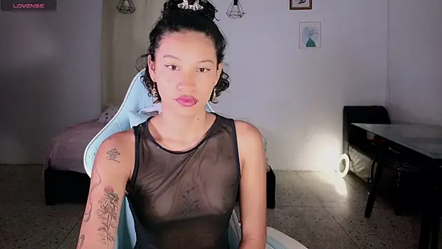 eleselas online show from October 2, 2025, 2:07 am