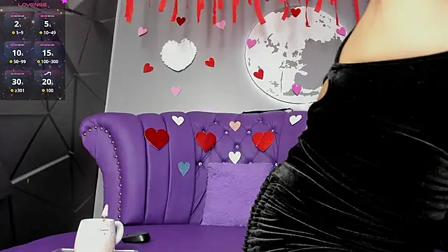 ammytorrez  online show from February 11, 2026, 12:43 pm