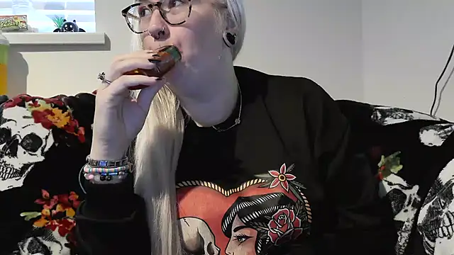 Sizzling Indie36 online show from September 18, 2025, 8:38 am