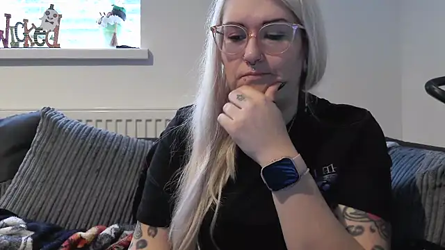 Sizzling Indie36 online show from October 15, 2025, 11:21 am