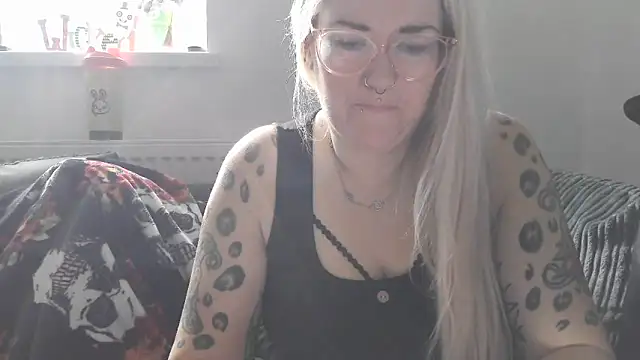 Sizzling Indie36 online show from October 22, 2025, 12:16 pm