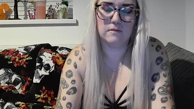 Sizzling Indie36 online show from October 28, 2025, 1:20 am