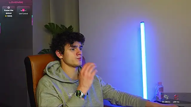 Brad Holloway online show from December 17, 2025, 1:50 pm