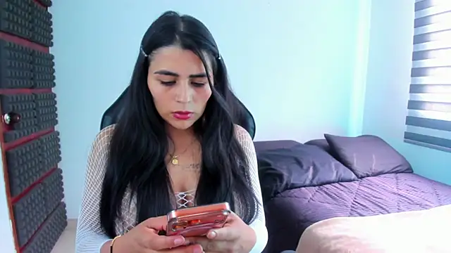 Snapshot of hannarusso chatting on March 24, 2026, 8:36 pm hannarusso online show from March 24, 2026, 8:36 pm