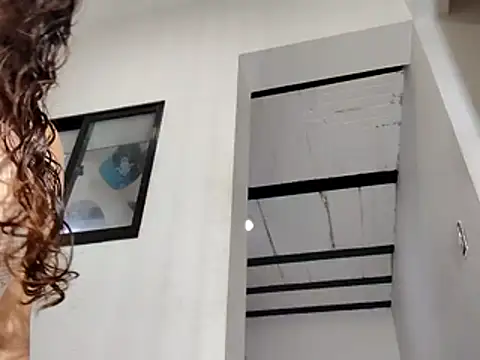 LilithAndKai online show from November 28, 2025, 5:15 pm