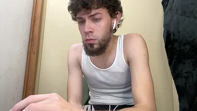 bwcizThrobbing online show from March 18, 2025, 11:41 am