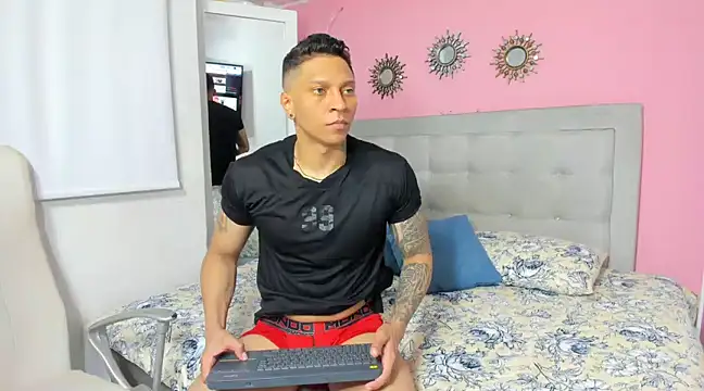 ethan dalton  online show from March 18, 2025, 6:15 pm