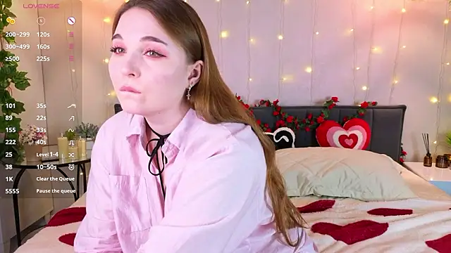 ConstanceHelms online show from February 25, 2026, 5:06 am