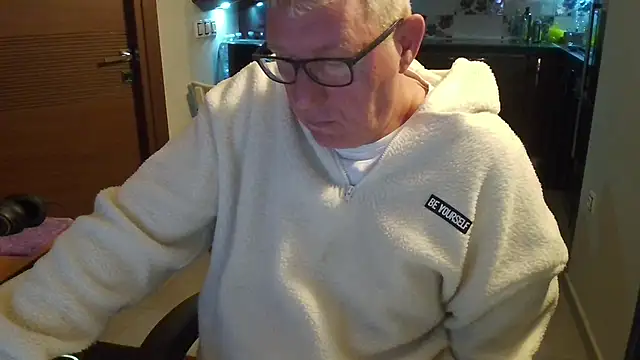 JamesBauer online show from February 21, 2026, 4:46 am