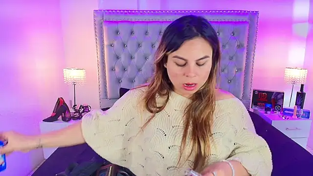 Snapshot of Lia_adamsss chatting on September 12, 2025, 2:11 am Lia adamsss online show from September 12, 2025, 2:11 am