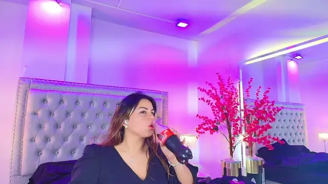 Snapshot of Lia_adamsss chatting on October 12, 2025, 3:05 am Lia adamsss online show from October 12, 2025, 3:05 am