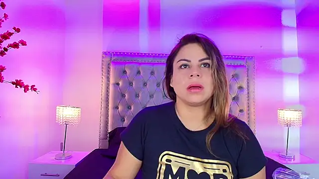 Snapshot of Lia_adamsss chatting on November 16, 2025, 3:45 am Lia adamsss online show from November 16, 2025, 3:45 am