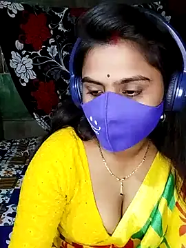 Snapshot of hotshilpa chatting on March 18, 2025, 5:31 pm hotshilpa online show from March 18, 2025, 5:31 pm