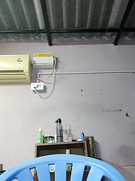 JENNIFERtamil online show from November 4, 2025, 7:18 am