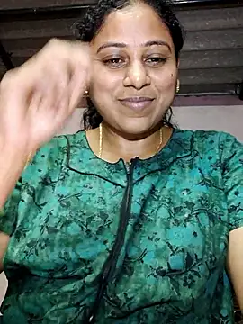 JENNIFERtamil online show from April 7, 2026, 7:42 am