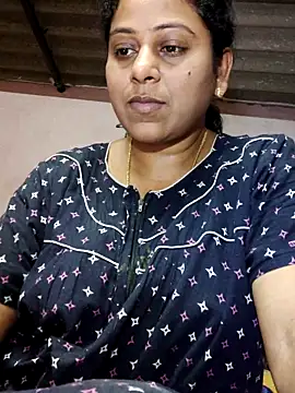 JENNIFERtamil online show from April 22, 2026, 7:44 am