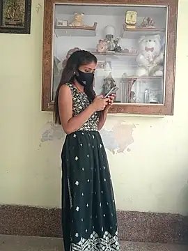 Snapshot of SOBHA_JI chatting on March 18, 2025, 7:30 am SOBHA JI online show from March 18, 2025, 7:30 am