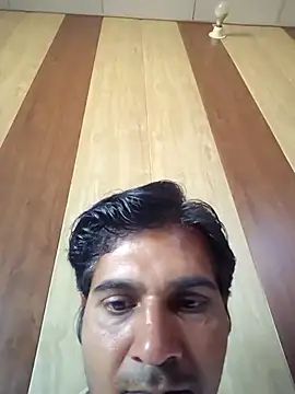 johnny8731 online show from March 18, 2026, 4:37 am