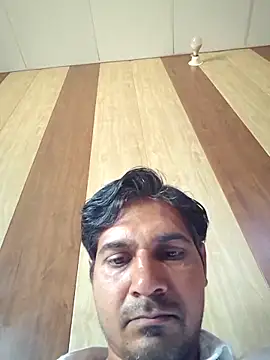 Snapshot of johnny8731 chatting on May 9, 2026, 6:07 am johnny8731 online show from May 9, 2026, 6:07 am