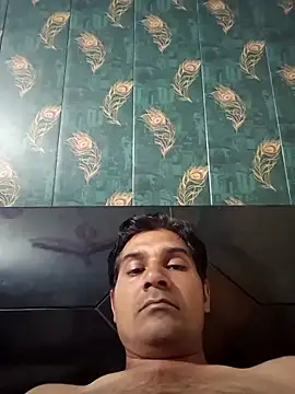 Snapshot of johnny8731 chatting on June 19, 2026, 4:55 pm johnny8731 online show from June 19, 2026, 4:55 pm