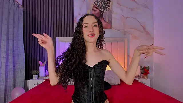 peachandtyron  online show from April 5, 2026, 4:42 am