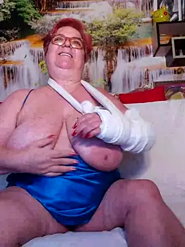 QueenPammy1 online show from February 26, 2025, 10:04 am