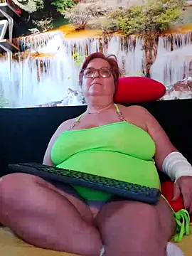 QueenPammy1 online show from March 21, 2025, 2:40 pm