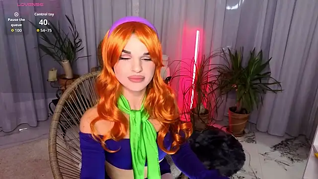 lili hotly online show from October 31, 2025, 10:11 pm