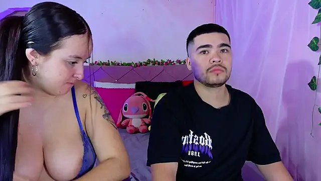 Snapshot of _mia_and_mike_ chatting on October 1, 2025, 1:50 pm mia and mike online show from October 1, 2025, 1:50 pm