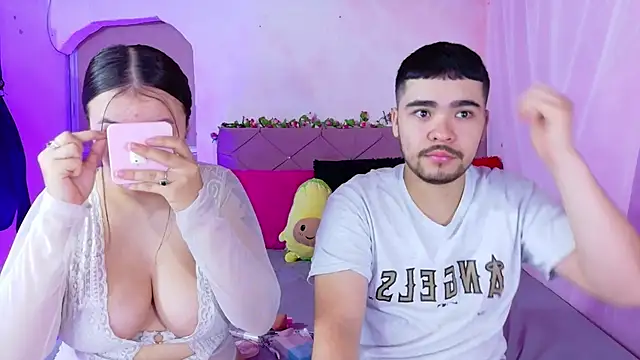  mia and mike  online show from October 22, 2025, 1:33 pm