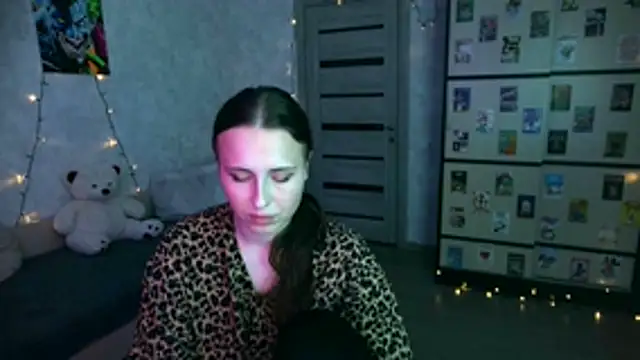 BarbiePieer online show from November 23, 2025, 1:22 pm