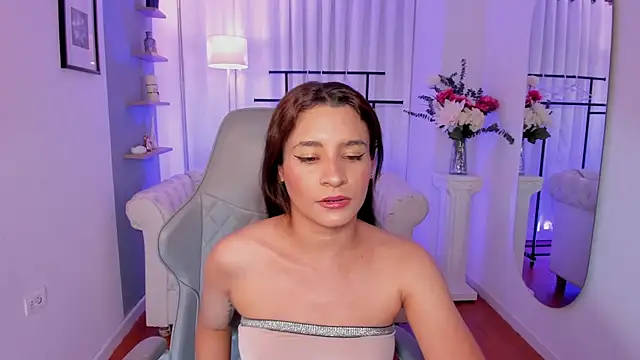 hanna mils online show from July 16, 2026, 4:07 am