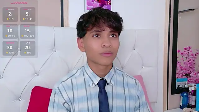 Ethan Westt online show from April 6, 2026, 9:38 pm