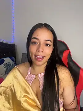 Snapshot of Deepika_padukoneNisha chatting on May 28, 2026, 6:27 pm Deepika padukoneNisha online show from May 28, 2026, 6:27 pm