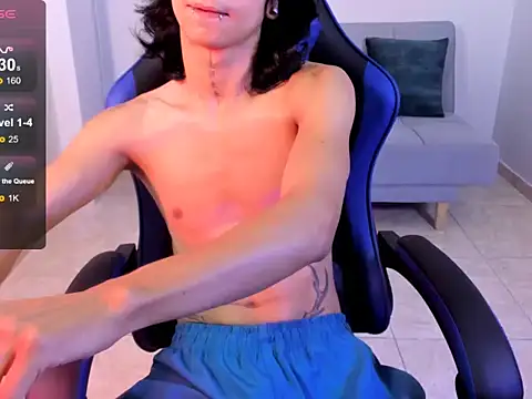 leoaddams22 online show from October 9, 2025, 3:10 pm