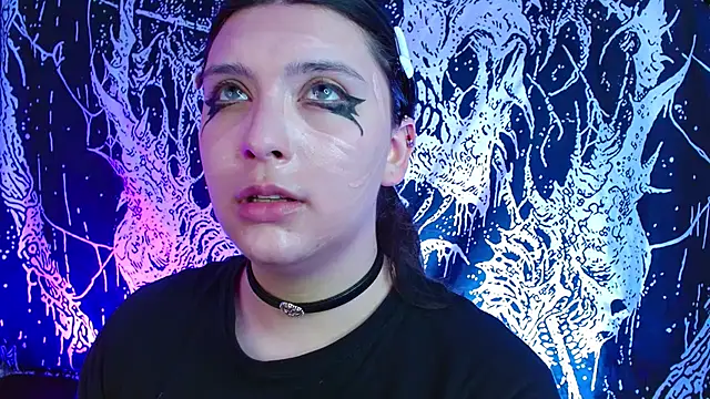 mikaskullcs online show from October 10, 2025, 4:44 am