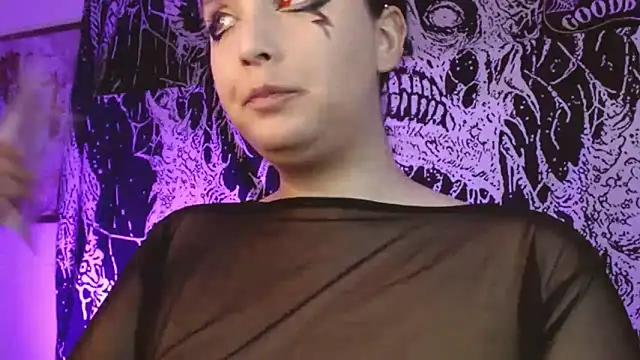 mikaskullcs online show from December 21, 2025, 9:55 pm