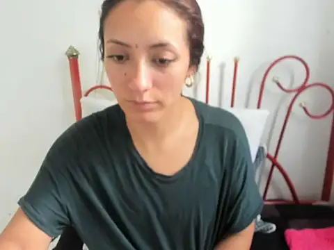 DulceXmile online show from November 18, 2025, 9:41 pm