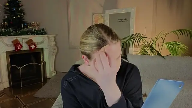 Jes Solar online show from December 18, 2025, 10:05 pm