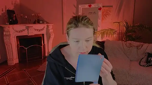 Jes Solar online show from March 4, 2026, 10:16 pm