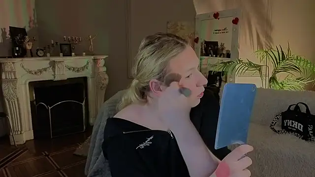 Jes Solar online show from March 7, 2026, 10:29 pm