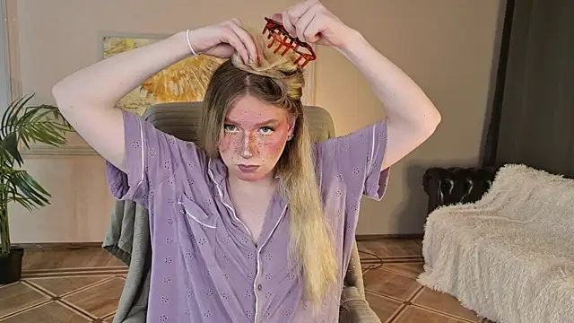 Snapshot of Jes_Solar chatting on July 11, 2026, 9:05 pm Jes Solar online show from July 11, 2026, 9:05 pm