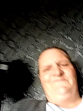 MissQueenBeex online show from September 17, 2025, 12:18 pm