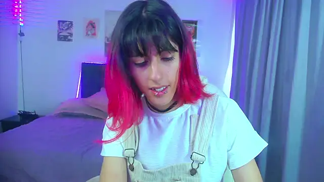 goth minerva online show from April 20, 2026, 1:36 pm