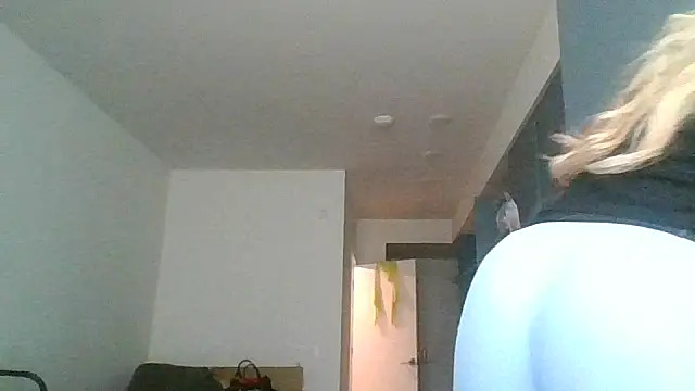 Snapshot of ItsBarbieBitcxxxx69 chatting on February 7, 2026, 11:30 pm ItsBarbieBitcxxxx69 online show from February 7, 2026, 11:30 pm